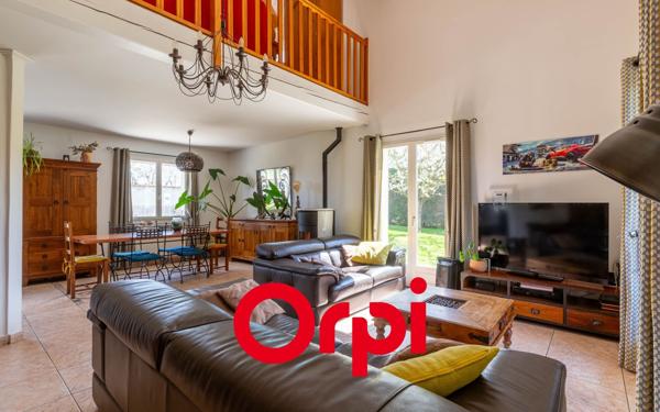 Maison à vendre    6 pièces •  La Verpillière