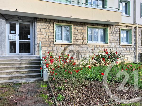 Appartement T5 à vendre  5 pièces - 82,63 m2 AUXERRE - 89