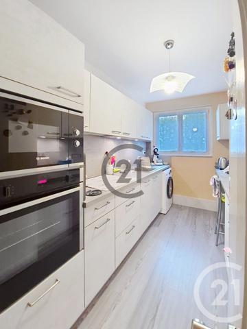 Appartement T5 à vendre  5 pièces - 82,63 m2 AUXERRE - 89