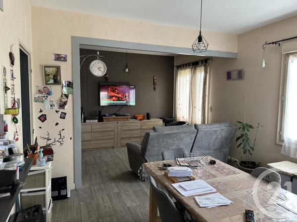 Maison à vendre  6 pièces - 107,07 m2 CHEF BOUTONNE - 79