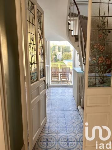 House for sale 8 rooms 231 m² Montargis