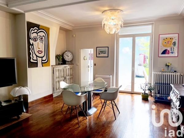 House for sale 8 rooms 231 m² Montargis