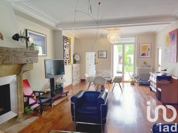 House for sale 8 rooms 231 m² Montargis