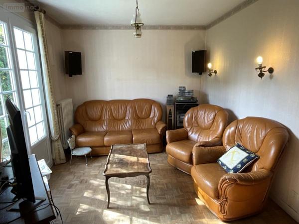 Maison à vendre à Ploemeur dans le Morbihan (56270), ref : 56082-1530   
Bourg