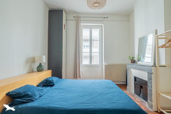 Appartement à vendre |                                       Bordeaux |                                        2 pièces  |  46 m²