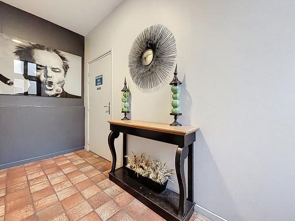 59000 Lille VIEUX-LILLE - IMMEUBLE - 114M2