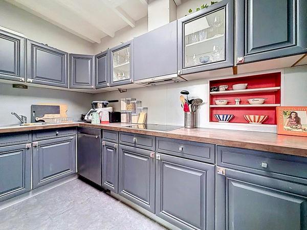 59000 Lille VIEUX-LILLE - IMMEUBLE - 114M2