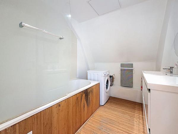 59000 Lille VIEUX-LILLE - IMMEUBLE - 114M2