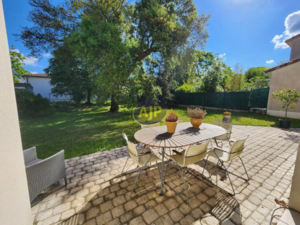 Vente maison Pessac : 638 600 € - AJP Immobilier Mérignac