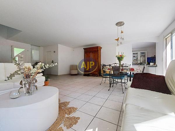 Vente maison Pessac : 638 600 € - AJP Immobilier Mérignac