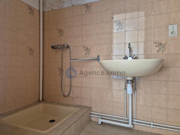 À vendre - Studio, 1 pièce situé à Navarrenx (64190)