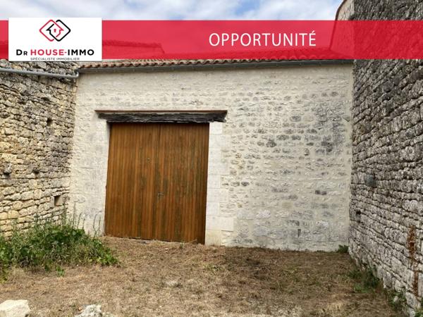 Bien immobilier à vendre 3 pièces de 200 m²
