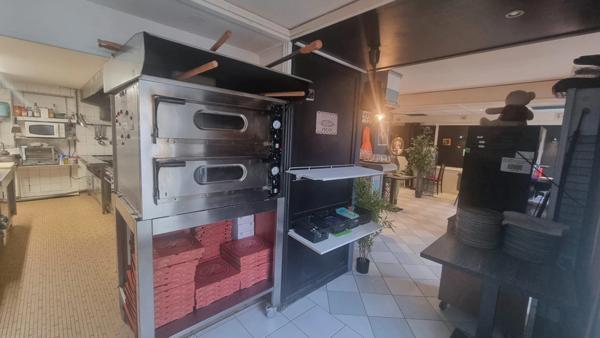 Fonds de commerce à vendre GUINGAMP (22), PIZZERIA - RESTAURANT 60 couverts + grande terasse fermée et au calme - CA 250k€