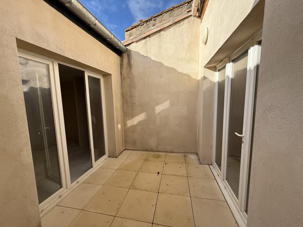 MAISON DE VILLAGE T4 A LOUER