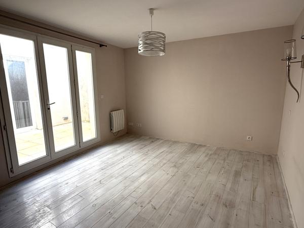 MAISON DE VILLAGE T4 A LOUER