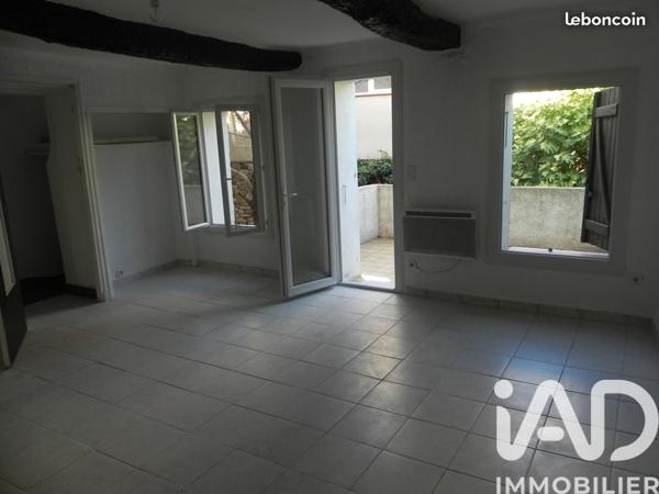 Immeuble à vendre 167 m² Le Luc