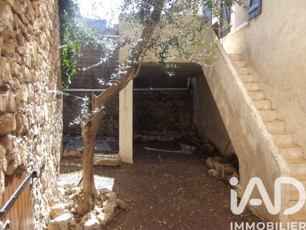 Immeuble à vendre 167 m² Le Luc