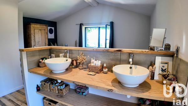 Maison à vendre 8 pièces 270 m² Saint-Chamond