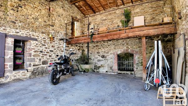 Maison à vendre 8 pièces 270 m² Saint-Chamond