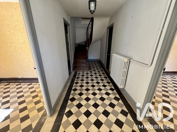 Maison à vendre 5 pièces 228 m² Coutances