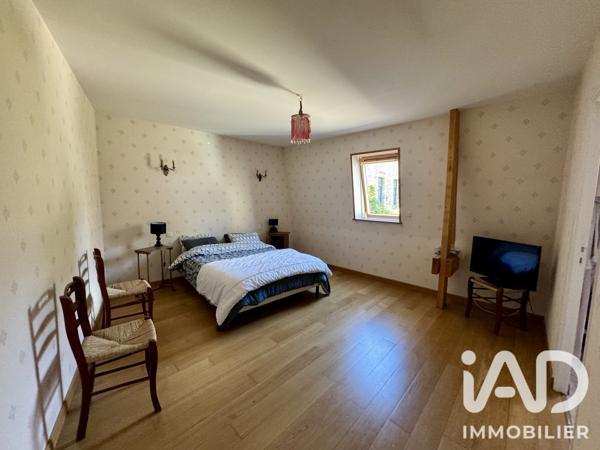 Maison à vendre 5 pièces 228 m² Coutances