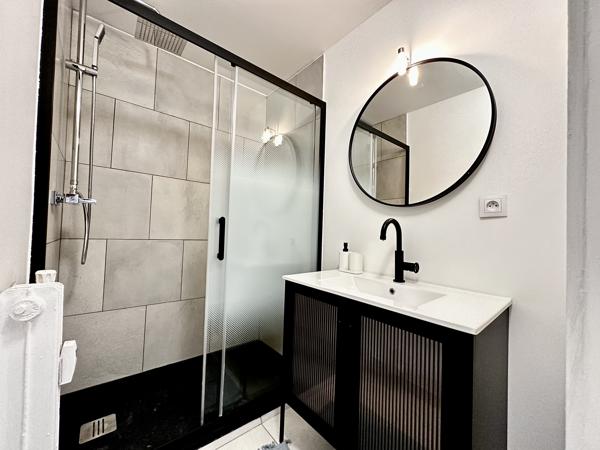 COLOCATION 2 CHAMBRES DISPONIBLES DÈS MAINTENANT ! Villeurbanne (69100)