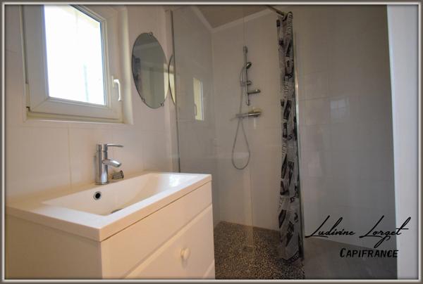 Proche Neuilly-Saint Front 6km- à vendre maison en pierre mitoyenne 15min de VILLERS-COTTERETS - 85m2 - 2 pièces- 1 chambre– grenier – -Terrain 164