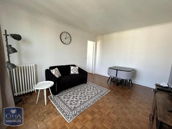 Appartement à louer 2 pièces 46m² Maisons-Alfort (94700)