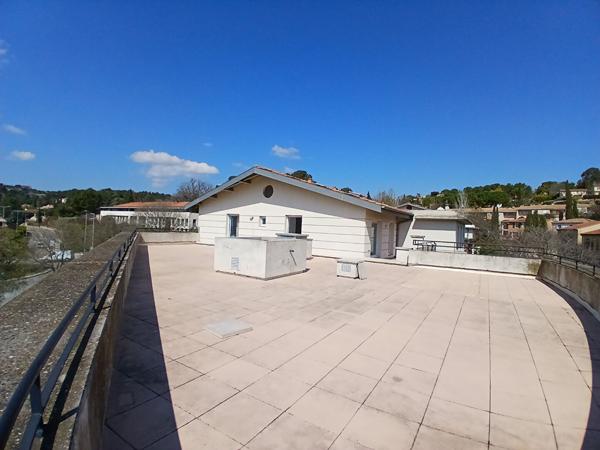 Aix-en-Provence - Duplex type 5 de 125 m² avec magnifique rooftop