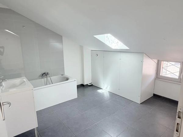 Appartement à louer à Villefranche-de-Rouergue (12200)