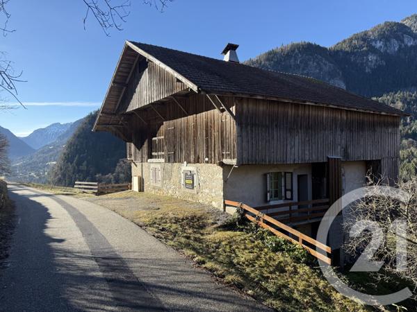 Maison à vendre  2 pièces - 59 m2 ST PIERRE EN FAUCIGNY - 74