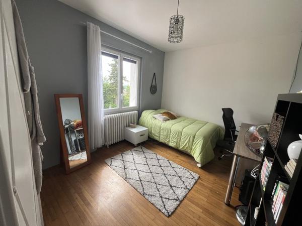 Maison à vendre |  Saint-Jean-d'Angély |  7 pièces | 161 m²