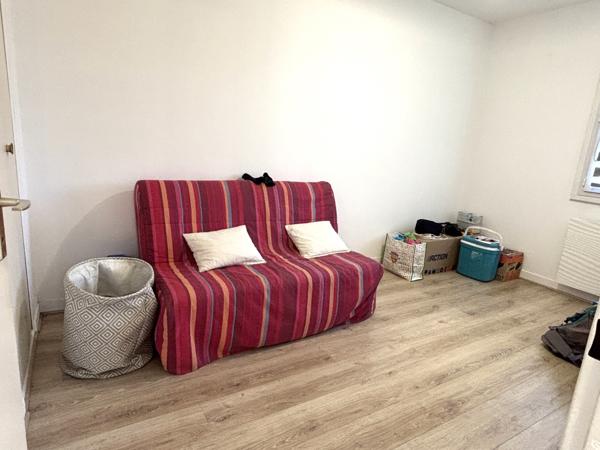 Spacieuse maison 6 pièces avec jardin à proximité du centre-ville