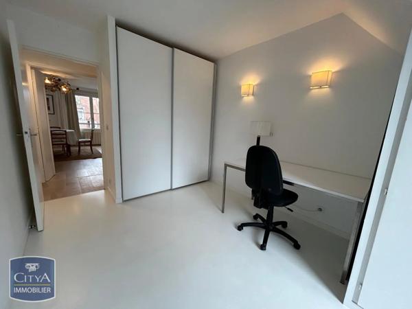 Appartement à louer 4 pièces 109.24m²