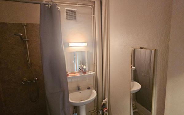 Appartement à vendre    1 pièce •  Laon