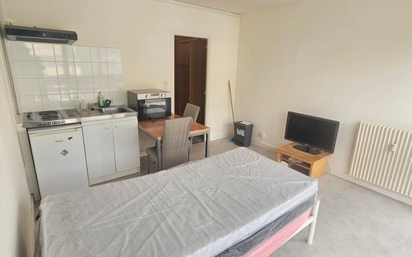 Appartement à vendre    1 pièce •  Laon