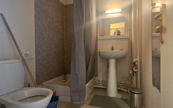 Appartement à vendre    1 pièce •  Laon