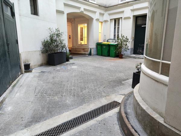 Appartement à vendre STUDIO (14m2 )STANDING PARIS 6EME ARRONDISSEMENT (75)DPE en D.