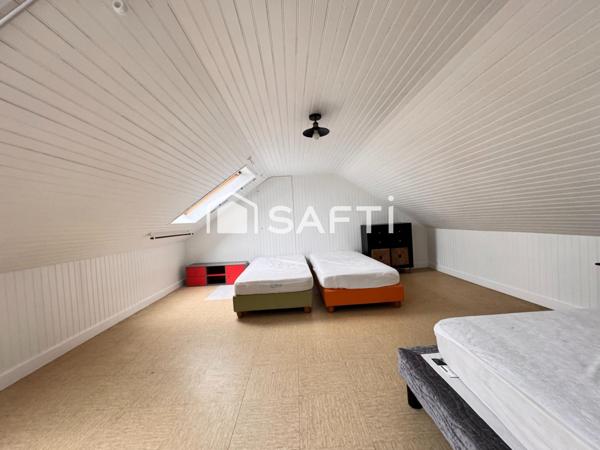 Maison en pierre 4 grandes chambres, terrain clos