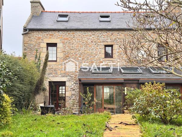 Maison en pierre 4 grandes chambres, terrain clos