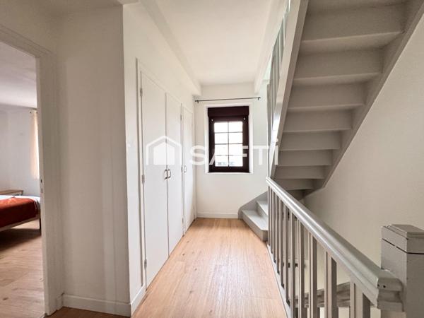 Maison en pierre 4 grandes chambres, terrain clos