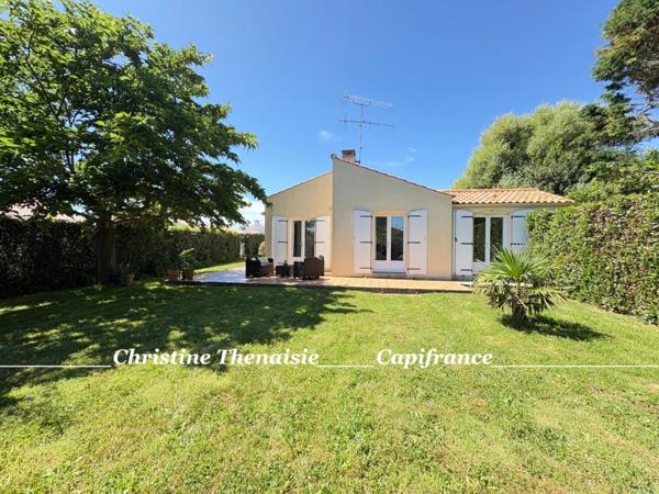 A VENDRE Maison de PLAIN-PIED 4 chambres - Garage- Terrain arboré et sans vis-à-vis - Proche de tous les commerces SAINT GILLES CROIX DE VIE (85)