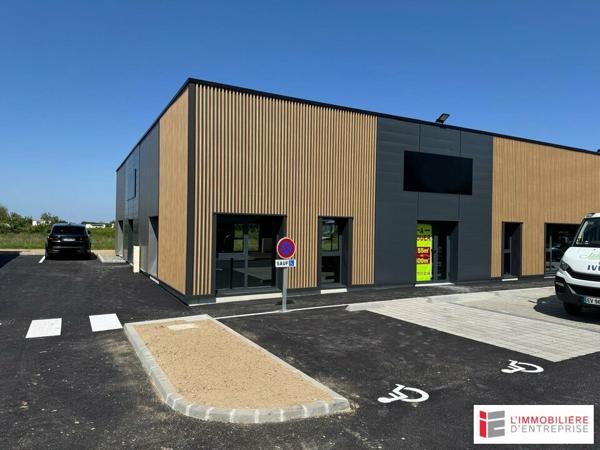 Local d’activite de 300m2 à LA BOUËXIÈRE