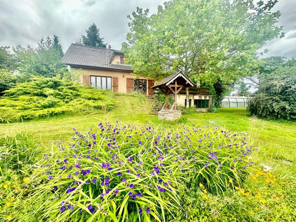 Achat maison près de LA TOUR DU PIN - 7 pièce(s) - 180 m² - 357 000 €