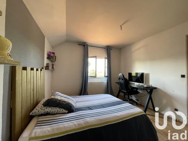 House for sale 5 rooms 93 m² Beauchamp