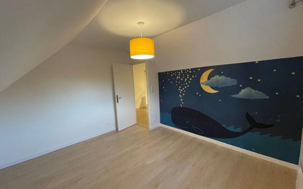 Maison à vendre    5 pièces •  Mézières-sur-Seine