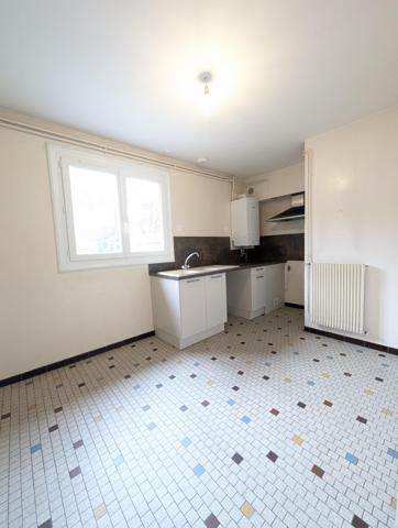 Location / Maison T3