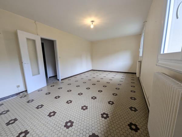 Location / Maison T3