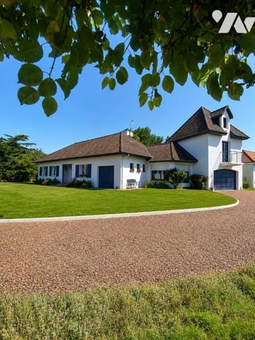 Nouveauté
CUCQ
A 2km de la plage
Maison  4 chambres 2 garages jardin