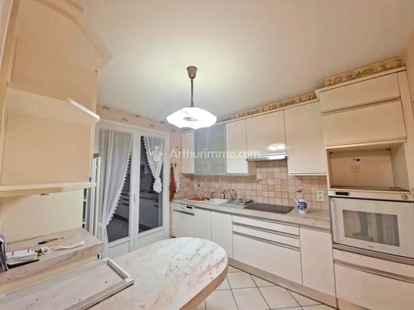Vente                                                      Maison
                        
                     6 pièces                      80 m2                     à Mazamet
